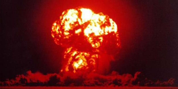 Depremin yaraları sarılmaya çalışılırken şok açıklama: Türkiye'ye nötron bombası ile saldırı düzenlendi