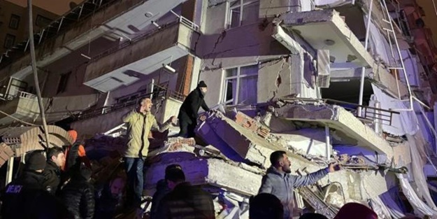 Depremlerin ardından tutuklamalar sürüyor! İki isim daha