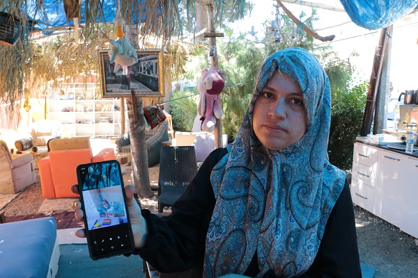 Depremzede annenin duygusal anları