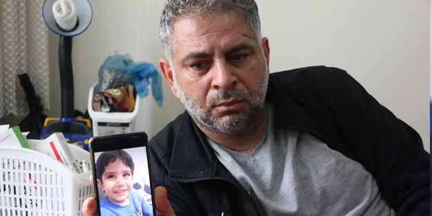 Depremzede baba 3,5 yaşındaki çocuğunu arıyor!