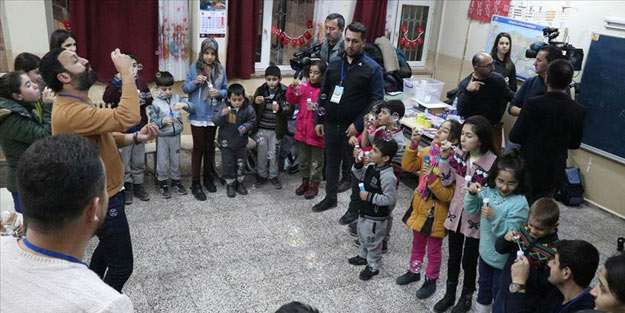 Depremzede çocuklara psikososyal destek