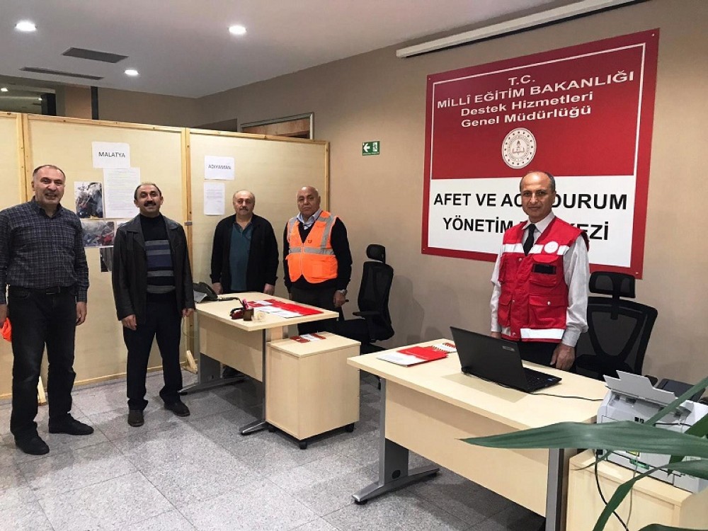 Depremzedeler için psiko-sosyal müdahale ekibi 