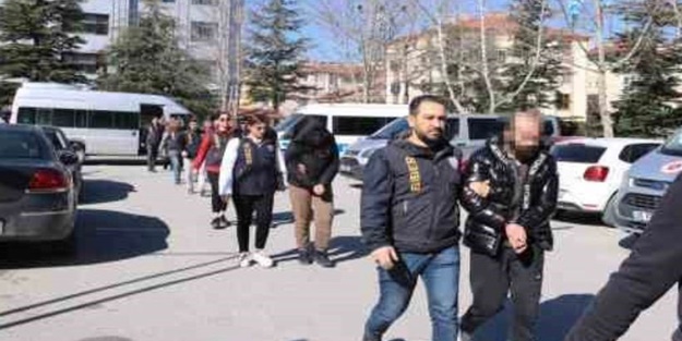 Depremzedeler üzerinden vurgun yaptılar! Karar verildi