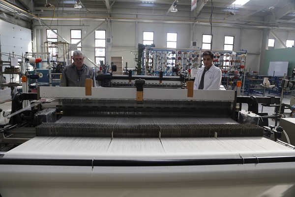 Depremzedelerin ihtiyaçları hazırlanıyor! Liseler adeta fabrika gibi çalışıyor