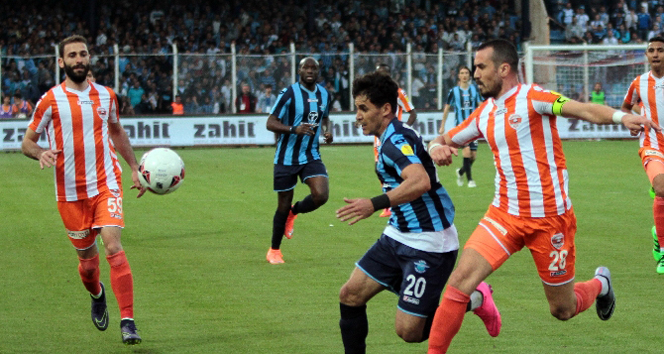 Derbinin galibi Adanaspor