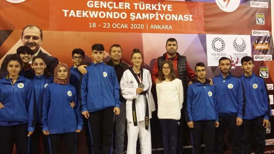 Dereceye giren sporcular milli takıma seçildi 