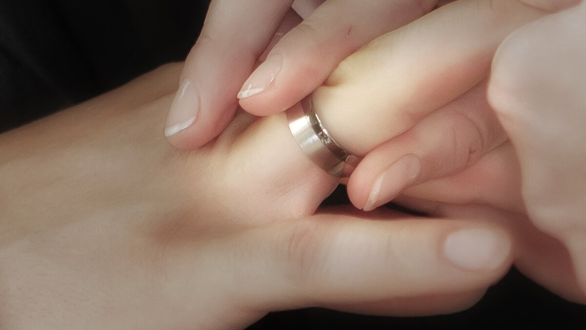 Derhal terkedilmesi gereken 9 beden dili alışkanlığı: Artık yapmayın! Duyanlar kulaklarına inanamayacak