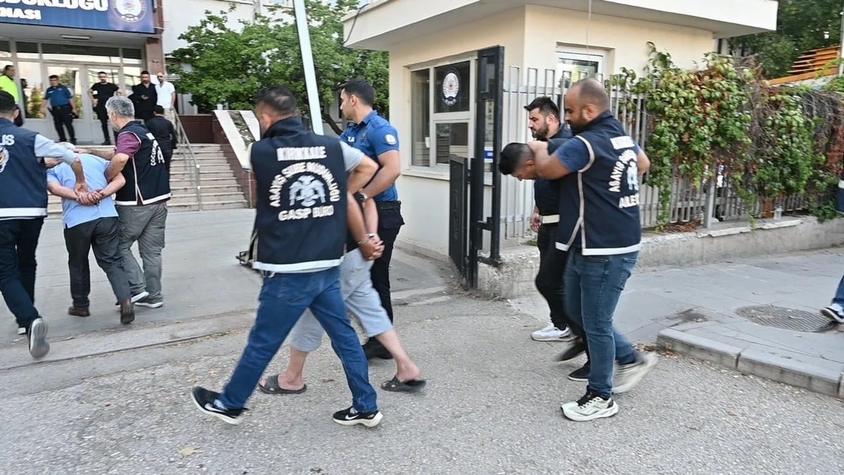 Derin dondurucudaki sır perdesi aralandı
