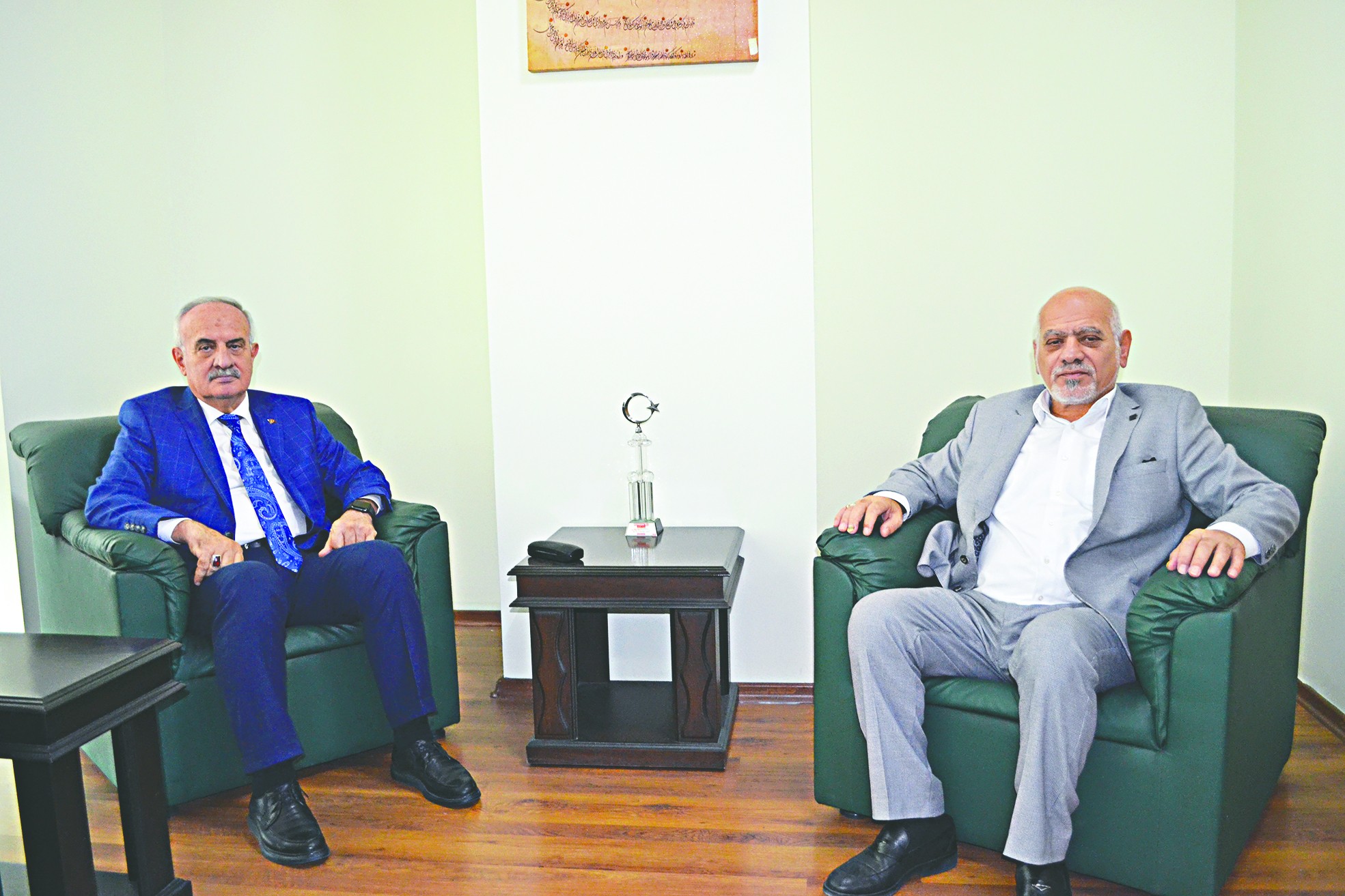 Derince Belediye Başkanı’ndan Akit’e ziyaret