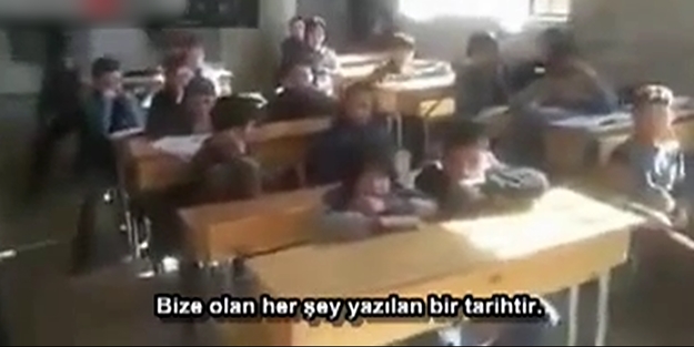 Ders sırasında bomba düştü!../VİDEO