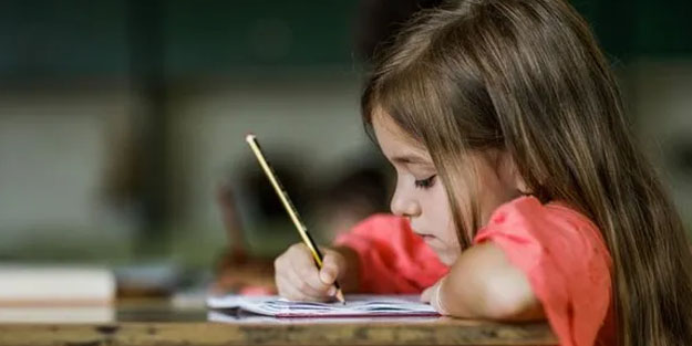 Ders zilinin çalmasına sayılı günler kaldı: Uzmanından ebeveynlere altın öneriler!