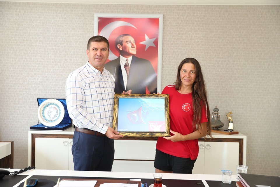 Derya Can Başkan Ercengiz’i Ziyaret Etti. 