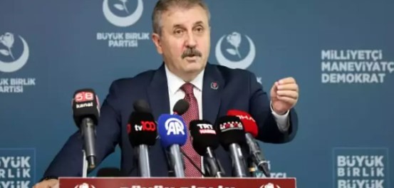 Destici kızıyla ilgili dedikodulara ateş püskürdü: Alçaklıktır, namussuzluktur...