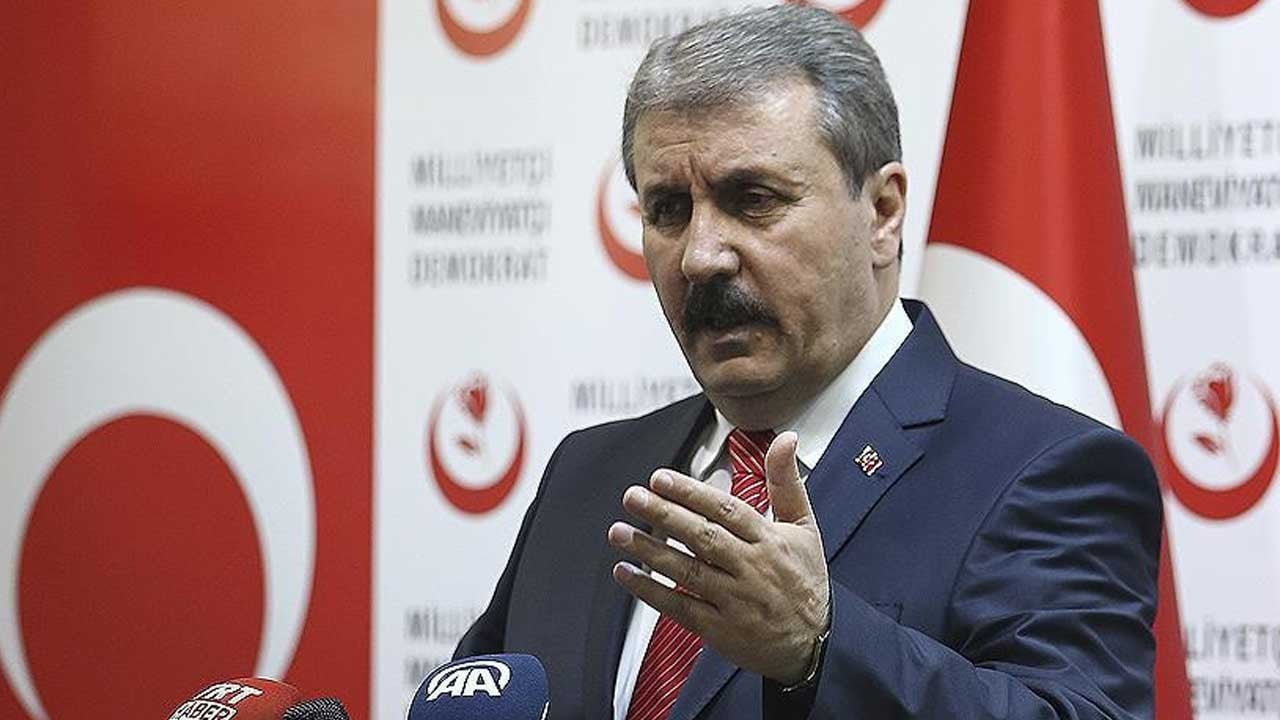 Destici tasmalı alçağa seslendi! ‘Bizim sarayımızı basacak daha anasından doğmamıştır'