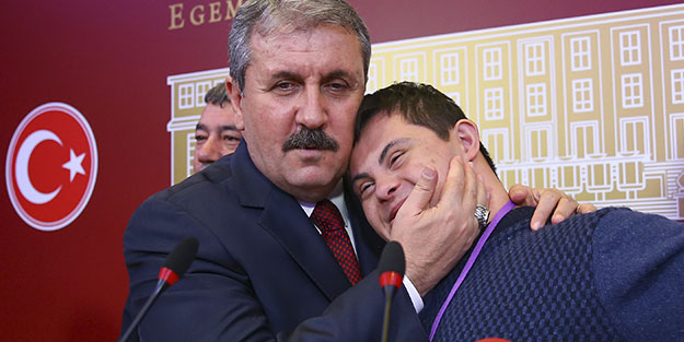 Destici'den anlamlı konuşma: Bu görevimizdir