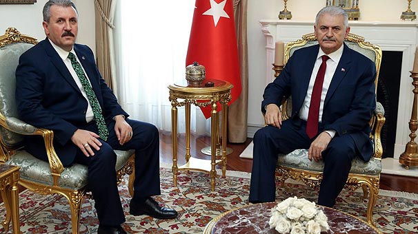 Destici'den 'Bedelli askerlik' açıklaması