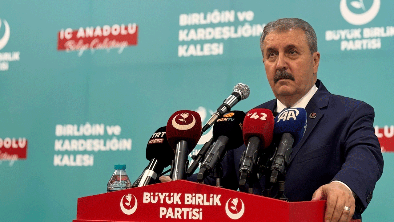 Destici’den EYT’yi az farkla kaçıranlar için ‘kademeli emeklilik’ açıklaması: Mağduriyetleri giderilmelidir