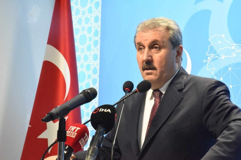 Destici’den İmamoğlu’na sert çıkış: ”Oradaki meclisi yok saymak kimsenin haddi olmamalıdır” 