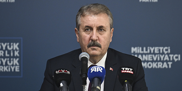 Destici'den Instagram yasağı açıklaması! 'Burası onların babalarının çiftliği değil!'