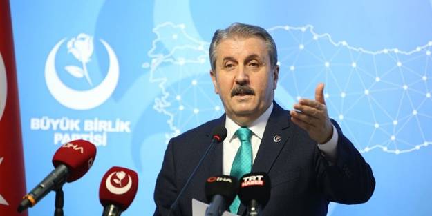 Destici'den sert tepki: Toplumda nasıl böyle insanlar yetişti ki...