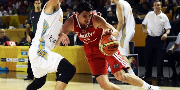 Dev adamlar yıkıldı!