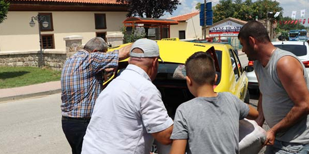 Dev balığı bagaja zor koydular!