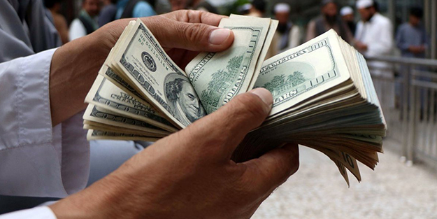 Dev bankalar peş peşe dolar tahminini ilan etti! Dolar alacak ve satacaklar dikkat