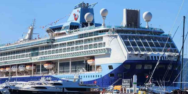 Dev gemi ile İngiliz turist geldi! Resmen akın var: Rakam ortaya çıktı…