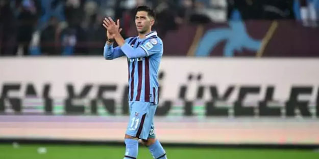 Dev maç sonrası ayrılığı duyurdu