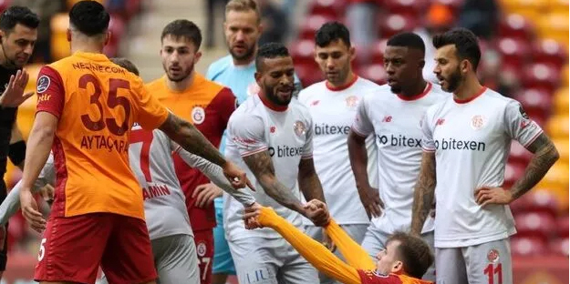 Dev maça saatler kala şaşırtan detay!