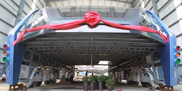 Dev otobüs yola çıktı!