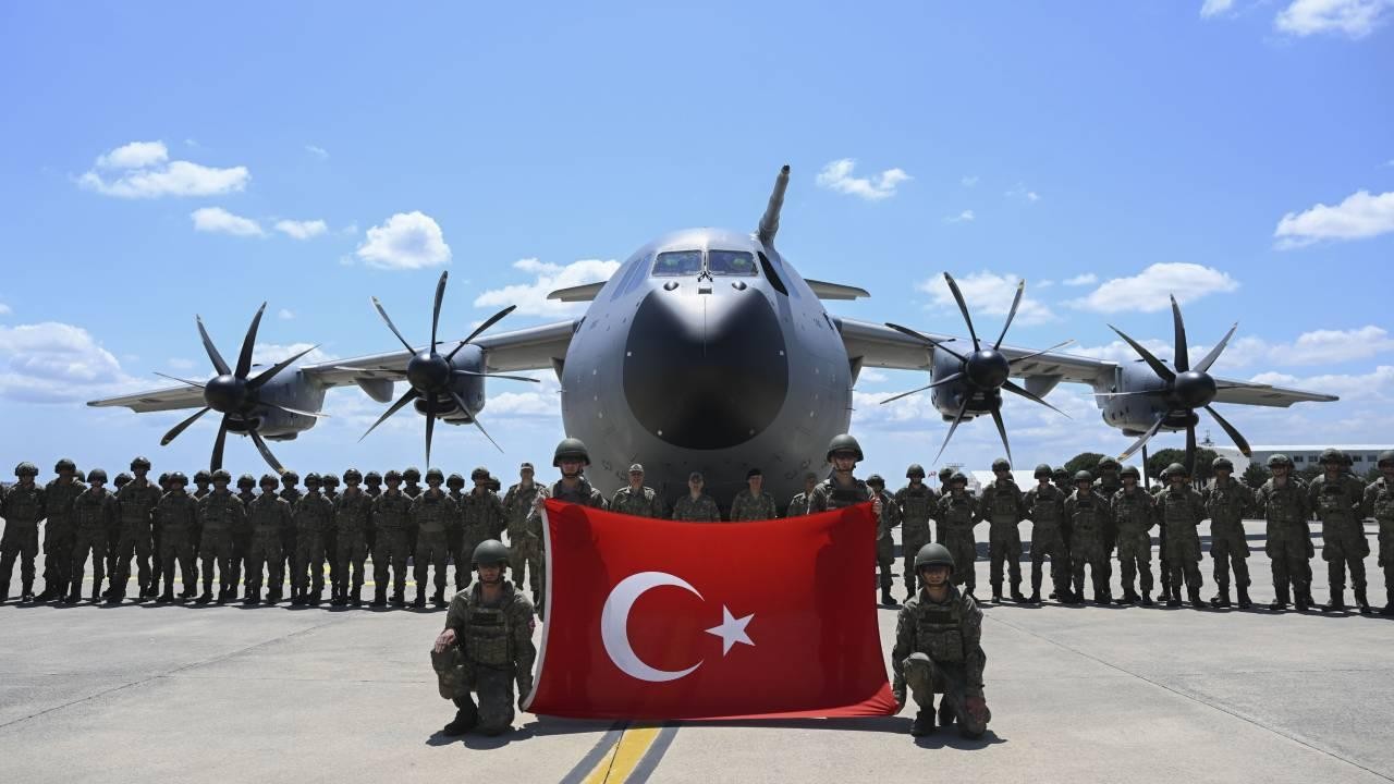 Dev savunma ihracatı çok yakın! Mehmetçikten eğitim almak istiyorlar! "Türklerin burada üsse ihtiyacı yok"