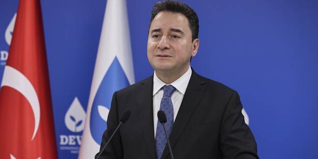DEVA kendisine bile deva olamadı! Ali Babacan'a peş peşe istifa şoku