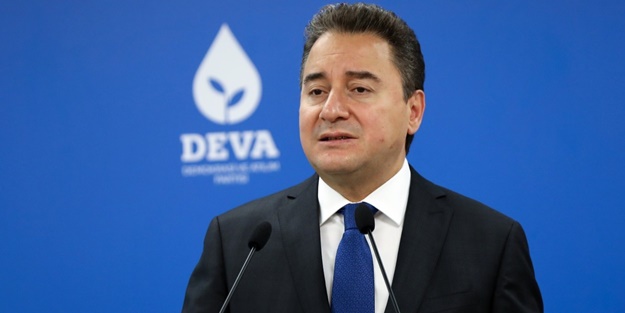 DEVA Partisi'nde toplu istifa