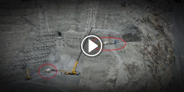 Devasa iş makineleri işte böyle taşınıyor