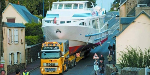 Devasa kargo operasyonları