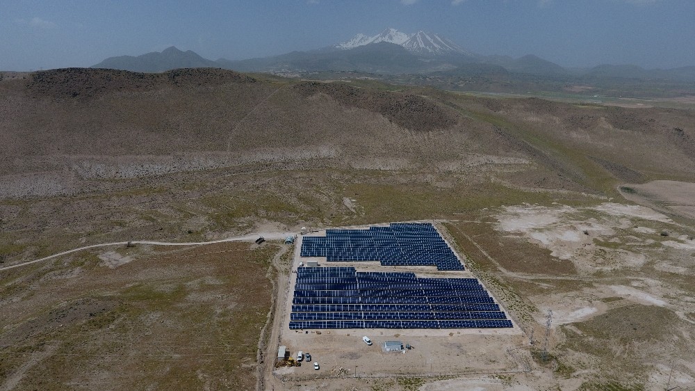 Develi Belediyesi Güneş Enerji Santrali Kayseri Geneli Üretimde Zirvede 