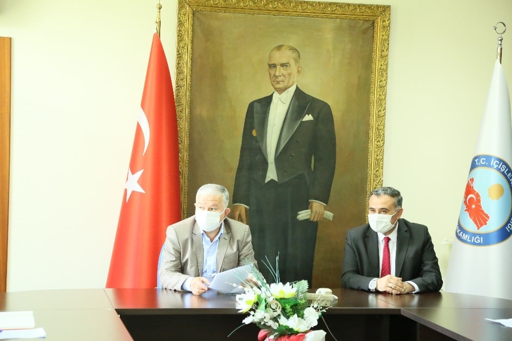 Develi’de Cuma namazı öncesi değerlendirme toplantısı 