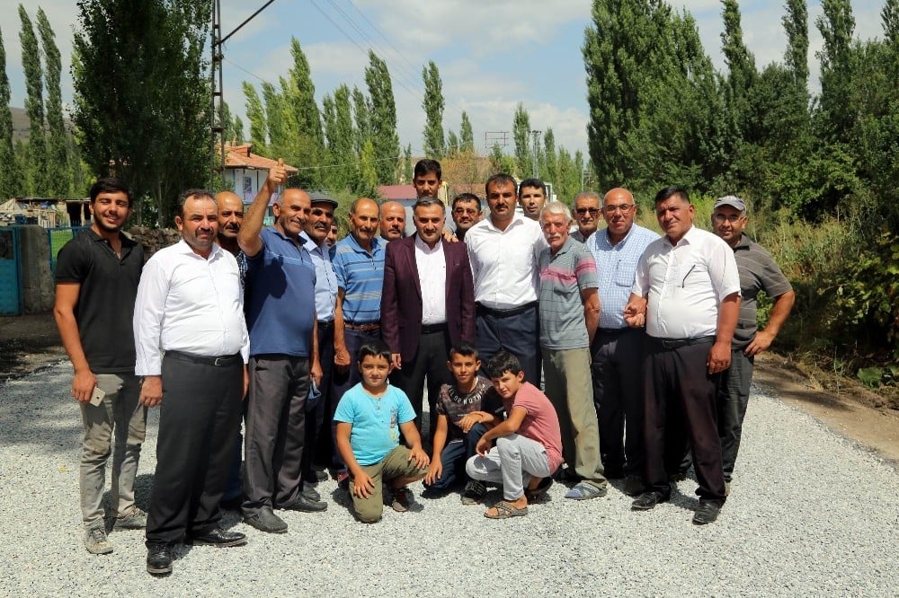 Develi’de Epçe mahallesinde çalışmalar devam ediyor 