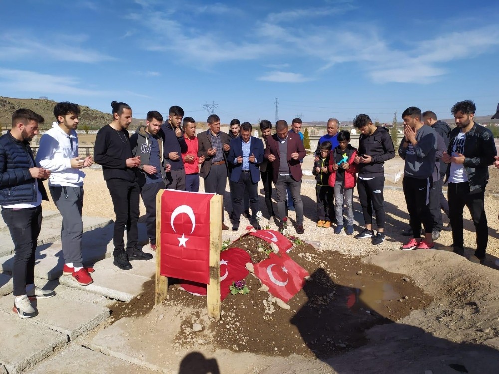 Develispor, galibiyeti şehidine armağan etti 