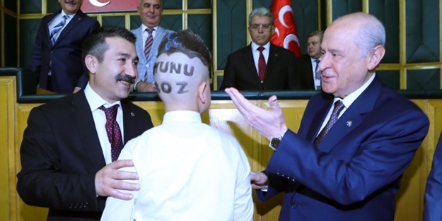 Devlet Bahçeli MHP'li gence şaştı kaldı