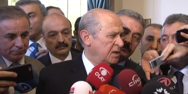 Devlet Bahçeli soru soran muhabiri fırçaladı