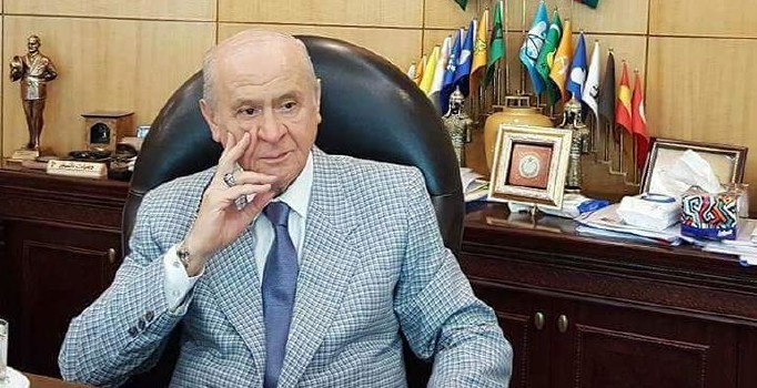 Devlet Bahçeli tarz değiştirdi