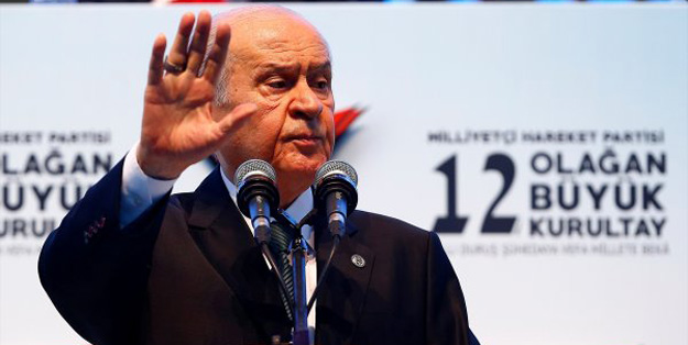 Devlet Bahçeli yeniden seçildi!