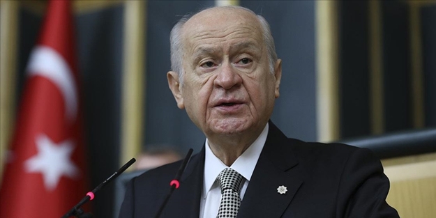 Devlet Bahçeli'den Berat Kandili mesajı