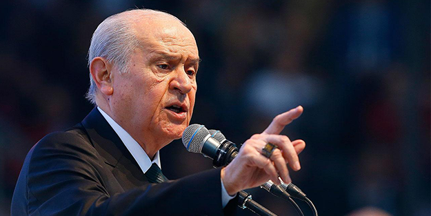 Devlet Bahçeli'den emekli maaşlarıyla ilgili heyecanlandıran çıkış! 'Bitecek' diyerek duyurdu