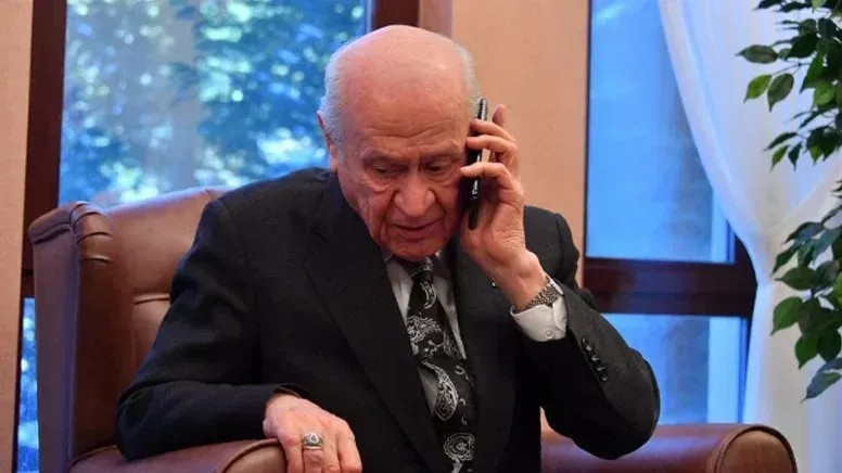 Devlet Bahçeli’nin telefon trafiği sürüyor! Bu kez Mahalle Muhtarını aradı