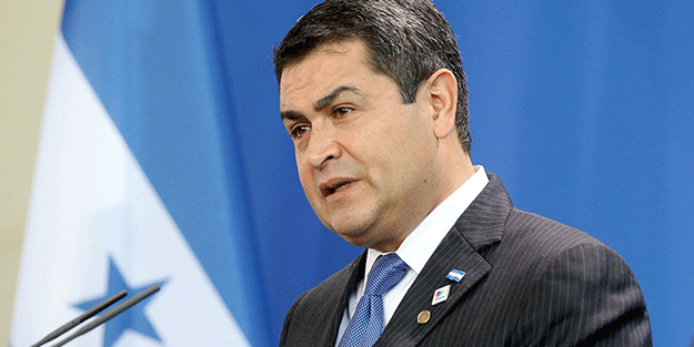 Devlet başkanı resmen ABD’ye iade edildi