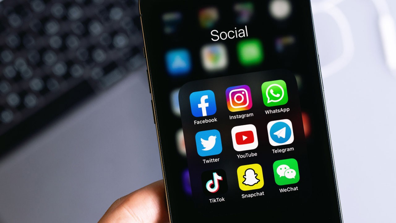 Devlet büyüklerine, devlete ve TSK'ya hakaret eden şüpheli hakkında karar verildi