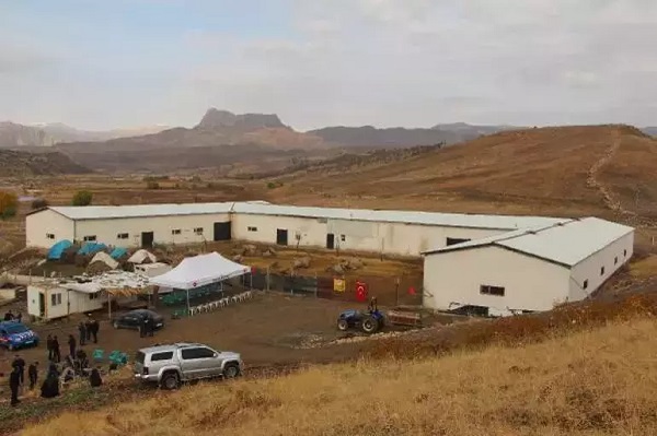 Devlet desteği aldı keçi çiftliği kurdu